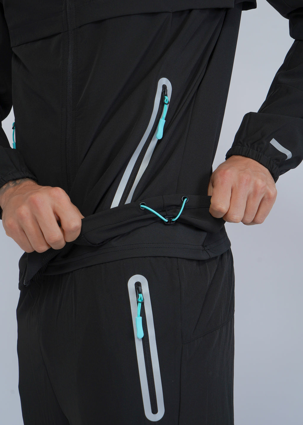 REFLECT 1.0 TRACKSUIT - BLACK/AQUA